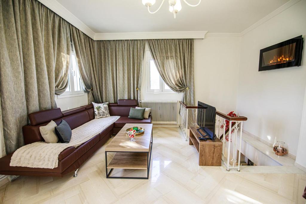 Volos Villa | Stefania's Home