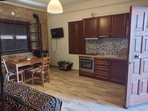 Ioannina Ski Chalet | Stone house neokesaria Ioannina