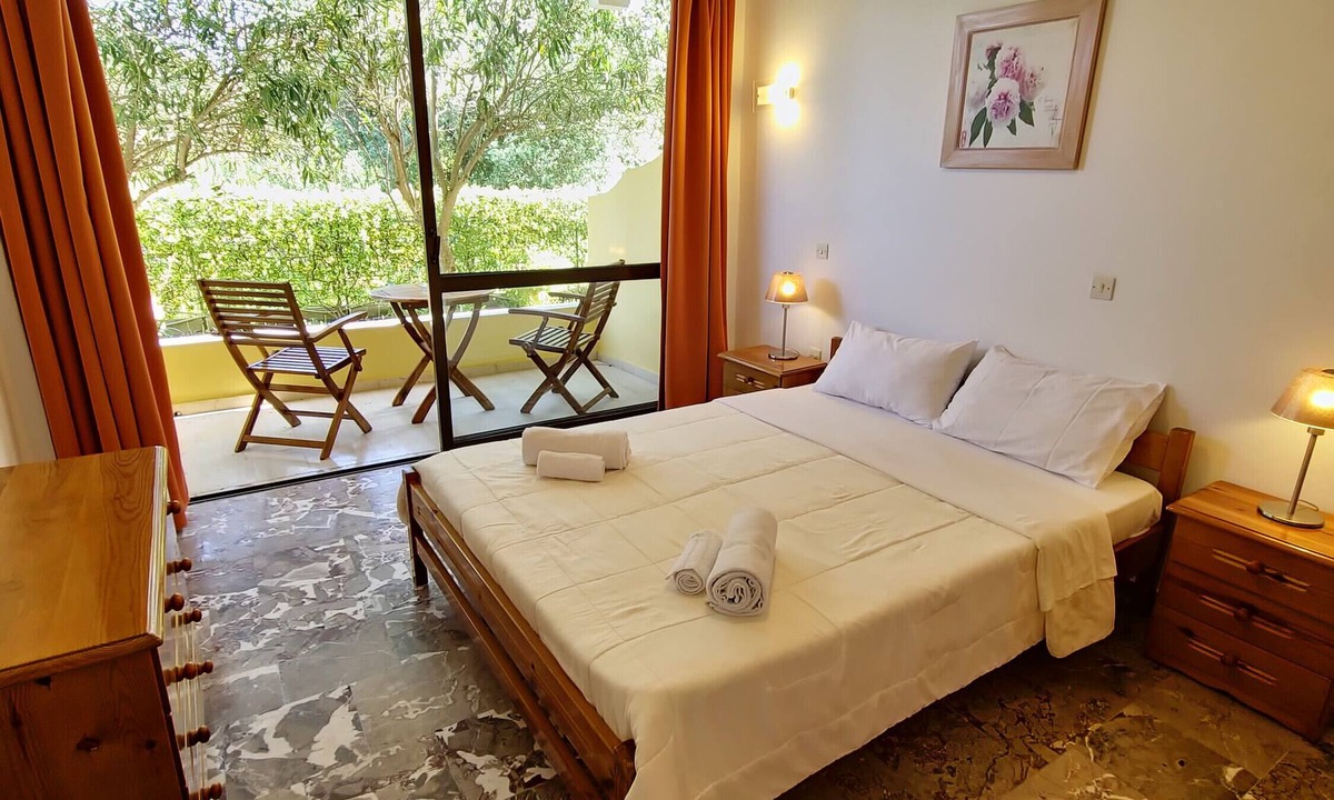 Melikia Apartment | Studio Apartment 'Alexandra Studio 6' with Private Balcony & Wi-Fi