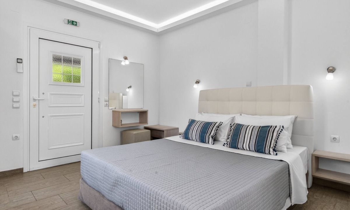 Sivota Apartment | Studio Apartment 'Sivota Colours 24' with Private Terrace, Wi-Fi and Air Conditioning