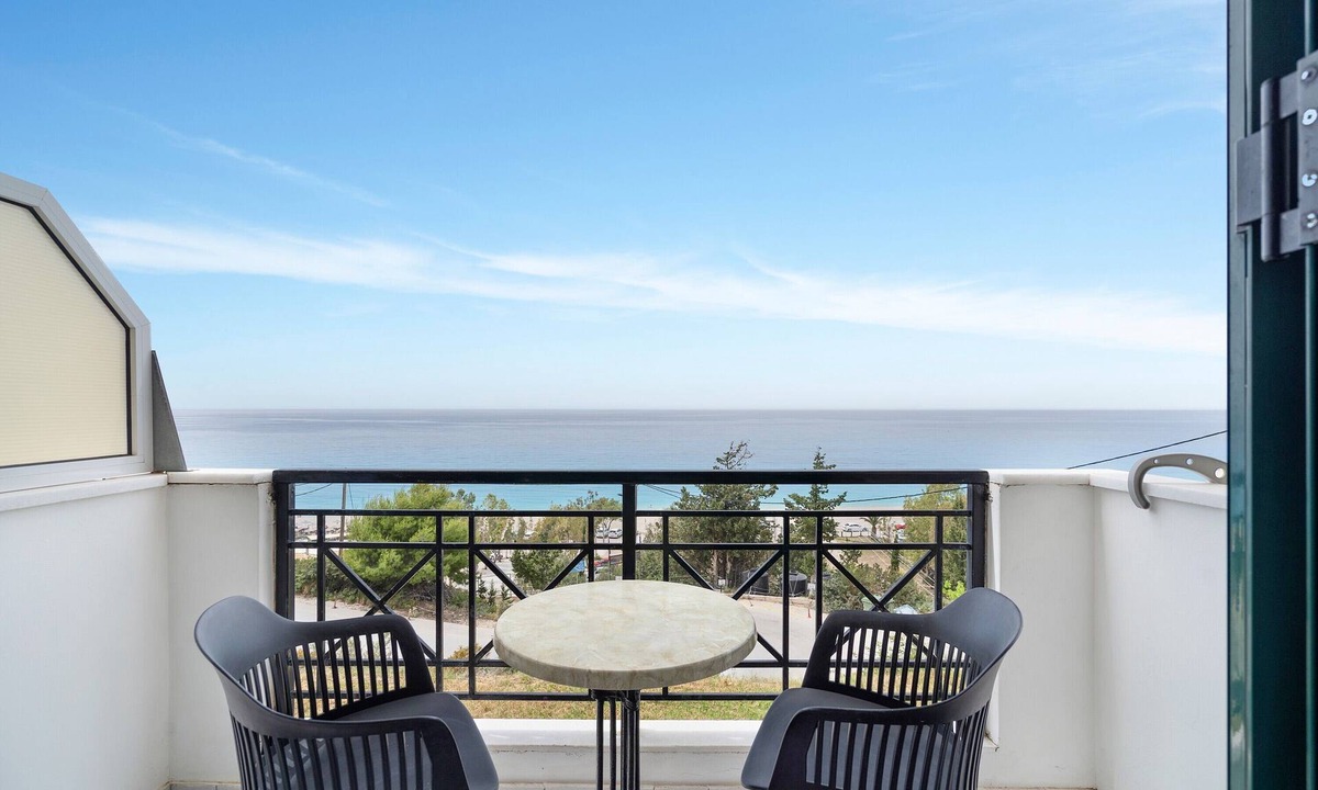 Agios Nikitas Apartment | Studio Apartment 'Sunset Premium 10' with Sea View, Wi-Fi and Air Conditioning