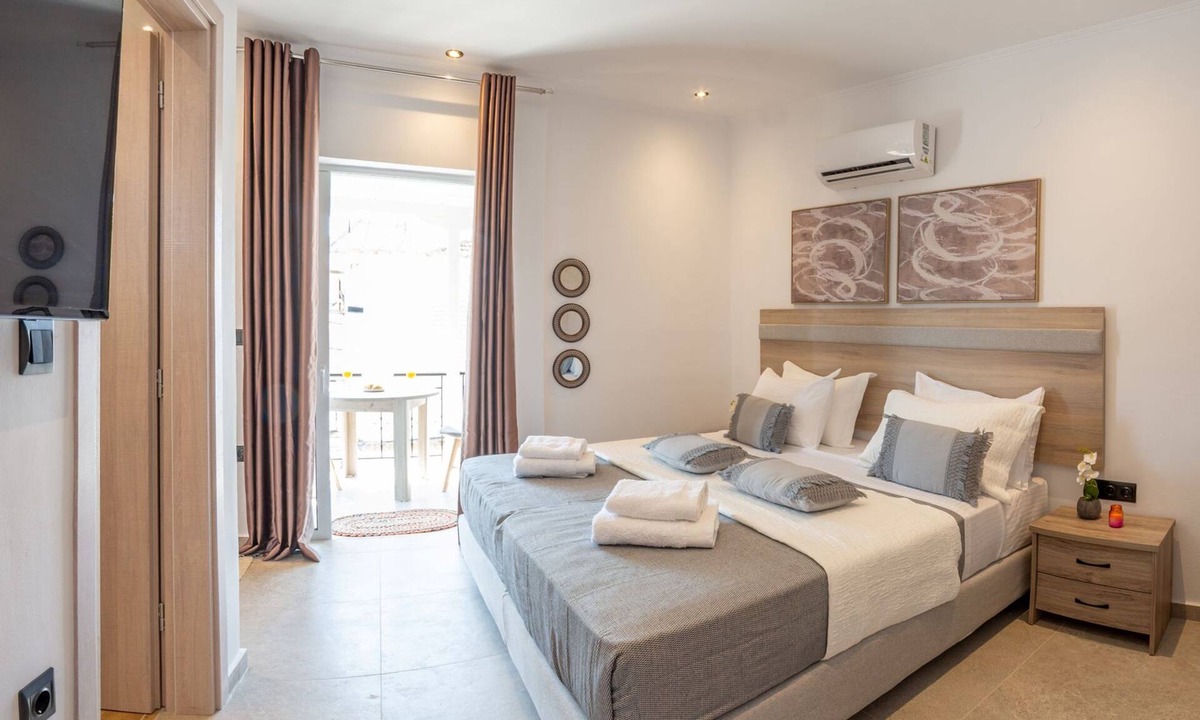 Nidri House | Studio Apartment with Sea View