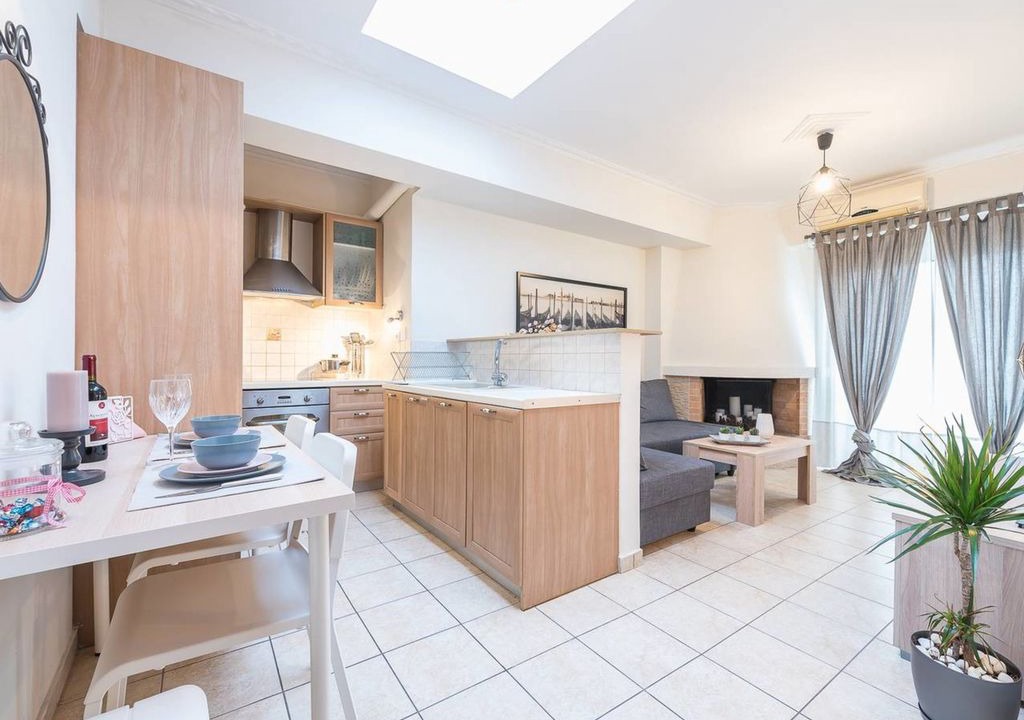 Kerameikos Apartment | Studio apt next to Gkazi, with nice city view