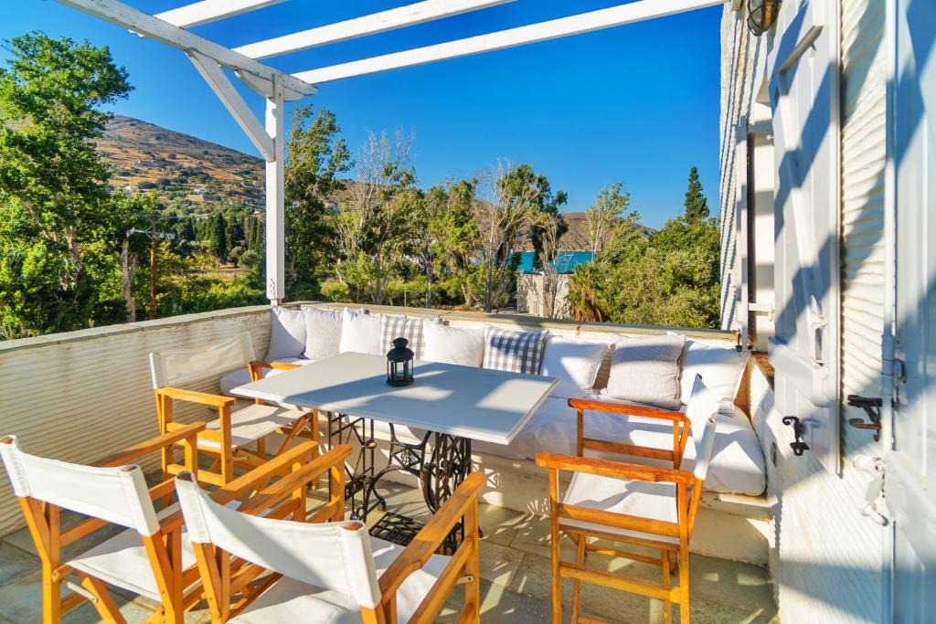 Steniai House | Summer Retreat, 50m from Gialia Beach by Explore Andros