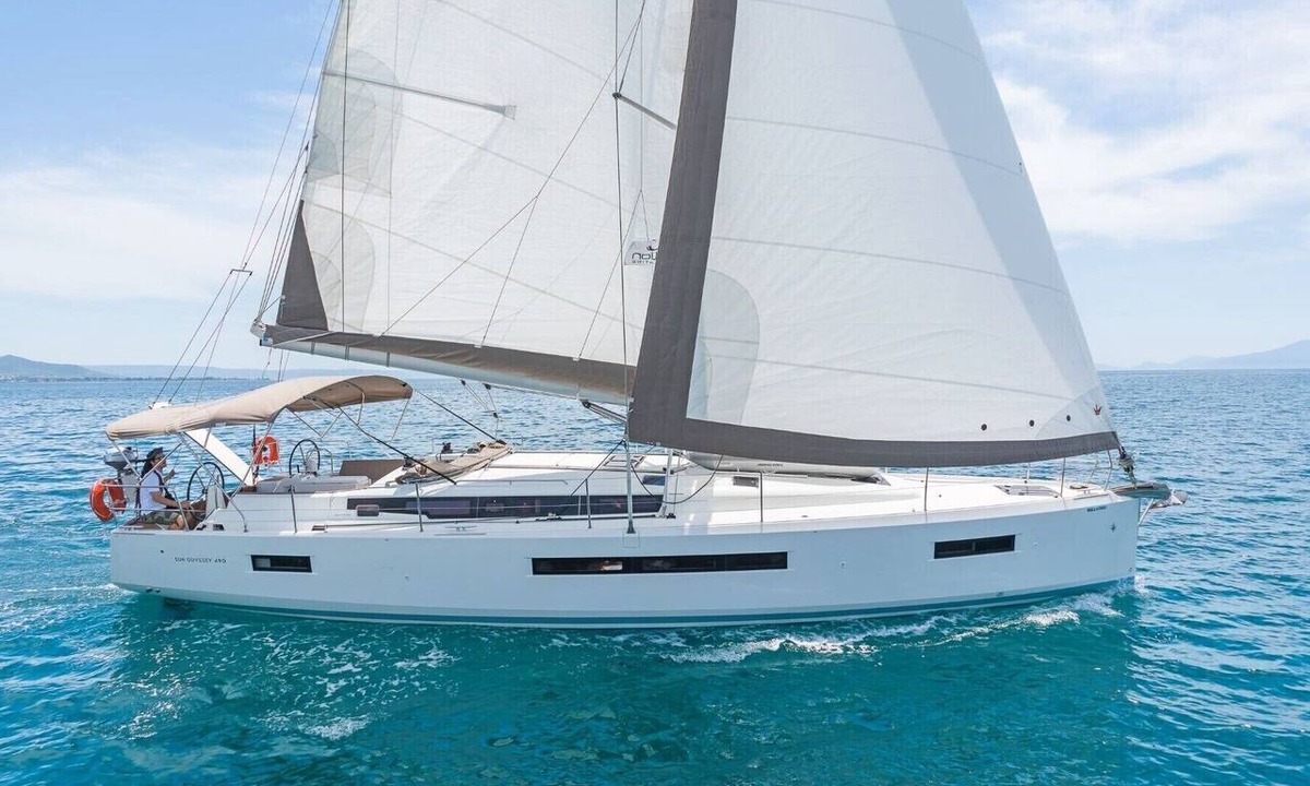 Preveza Boat Rental | Sun-kissed Sailing Adventure in the Ionian Islands