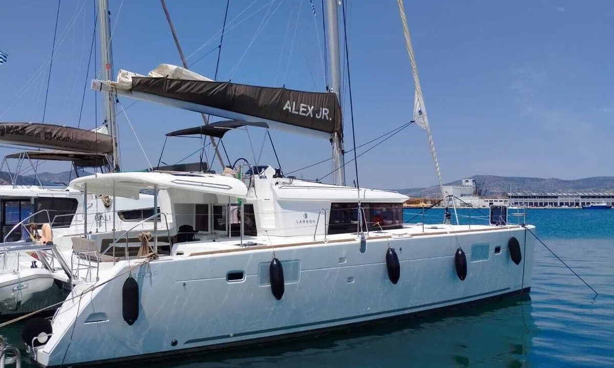 Volos City Centre Boat Rental | Sun-Kissed Sailing Adventure in the Sporades Islands from Volos, Thessaly
