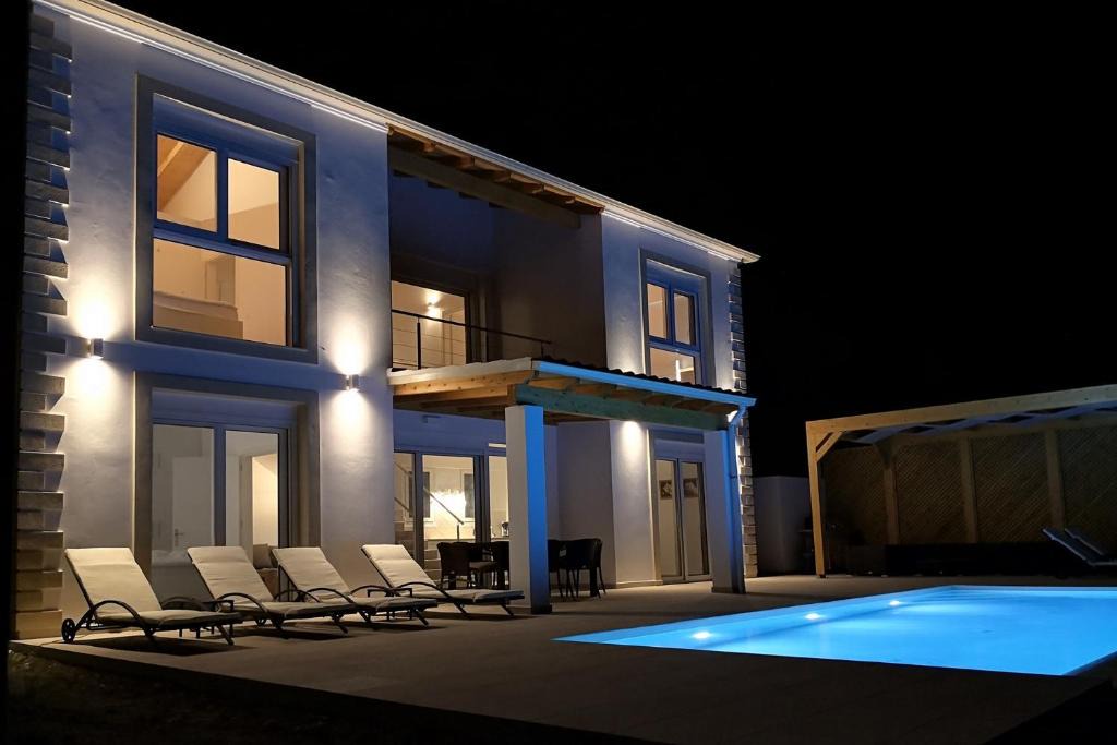 Kavvadades Villa | Sunset Sea View Villa 9