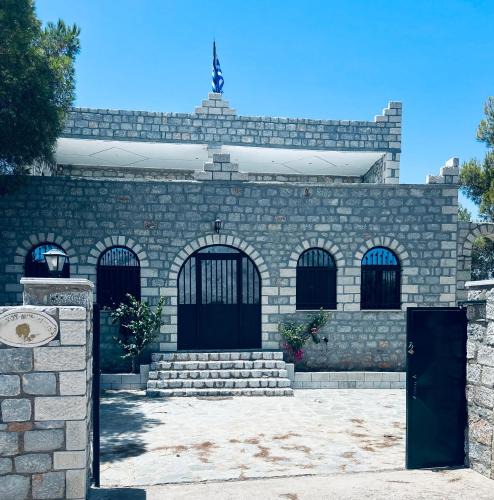 Omales Apartment | Terra Mani stone rental apartments