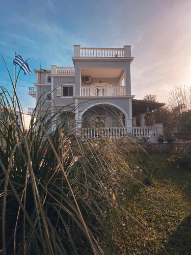 Tsilivi Apartment | Thèros Mansion 5BR Mansion Sky Villa 360 Views, Infinity Pool & Jacuzzi Spa