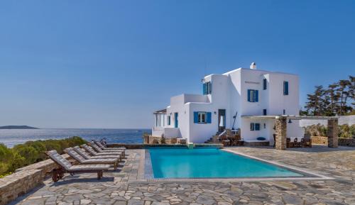 Soros Villa | The Antiparos Windmill