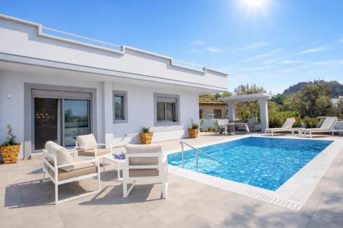 Kalithies Villa | The Sisters Villa