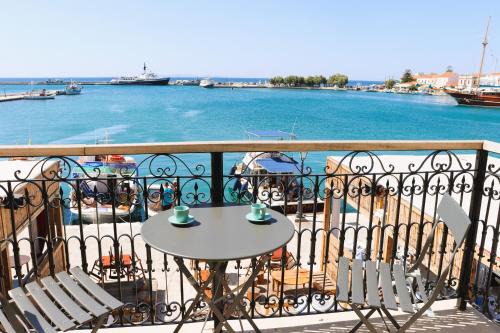 Pythagorio Apartment | The Stonehouse at the Harbor