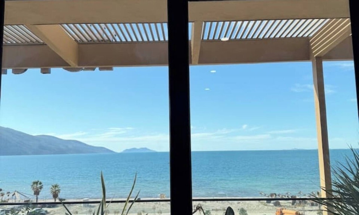 Orikum Apartment | The Whale - Family friendly spacious apartment right on the beach
