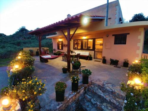 Loulos House | Thymes traditional house
