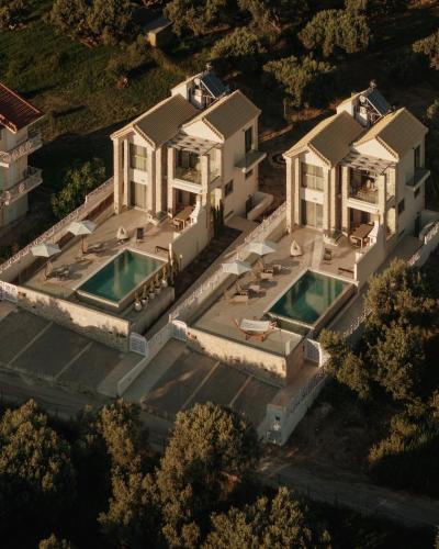 Paleros Villa | Tomas Villas