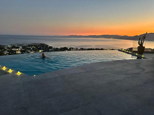 Pefkos Villa | Unique luxury villas with private pools and breathtaking sea views in Lindos area
