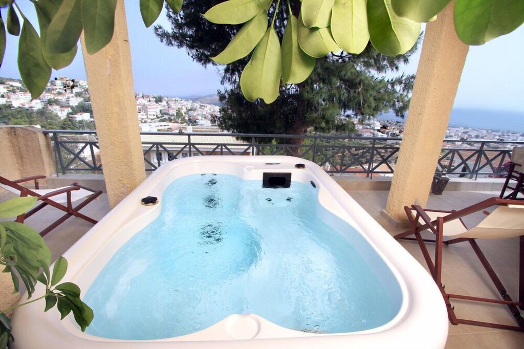 Voula House | Unique Villa with Sea View & Jacuzzi