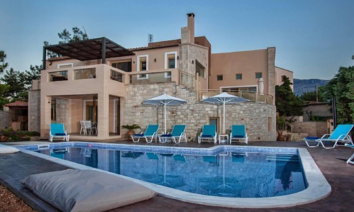 Roussospiti House | Vacation home Palladio Villa in Roussospiti - 13 persons, 4 bedrooms
