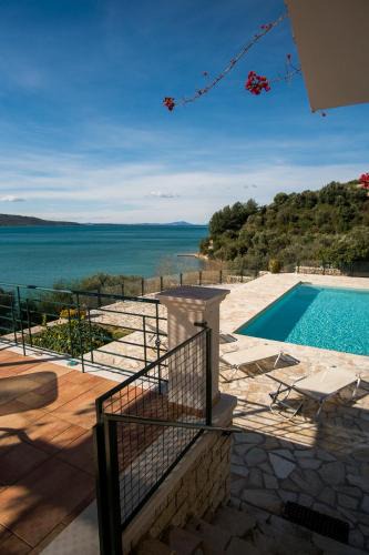 Igoumenitsa Villa | Velanidia Apartments