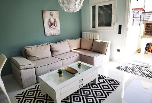 Agia Triada Apartment | VELVET