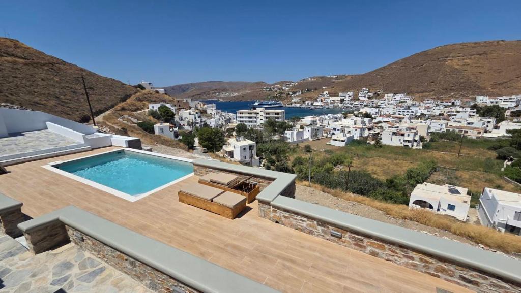 Merichas House | Viewport Suites Kythnos με κοινη πισίνα