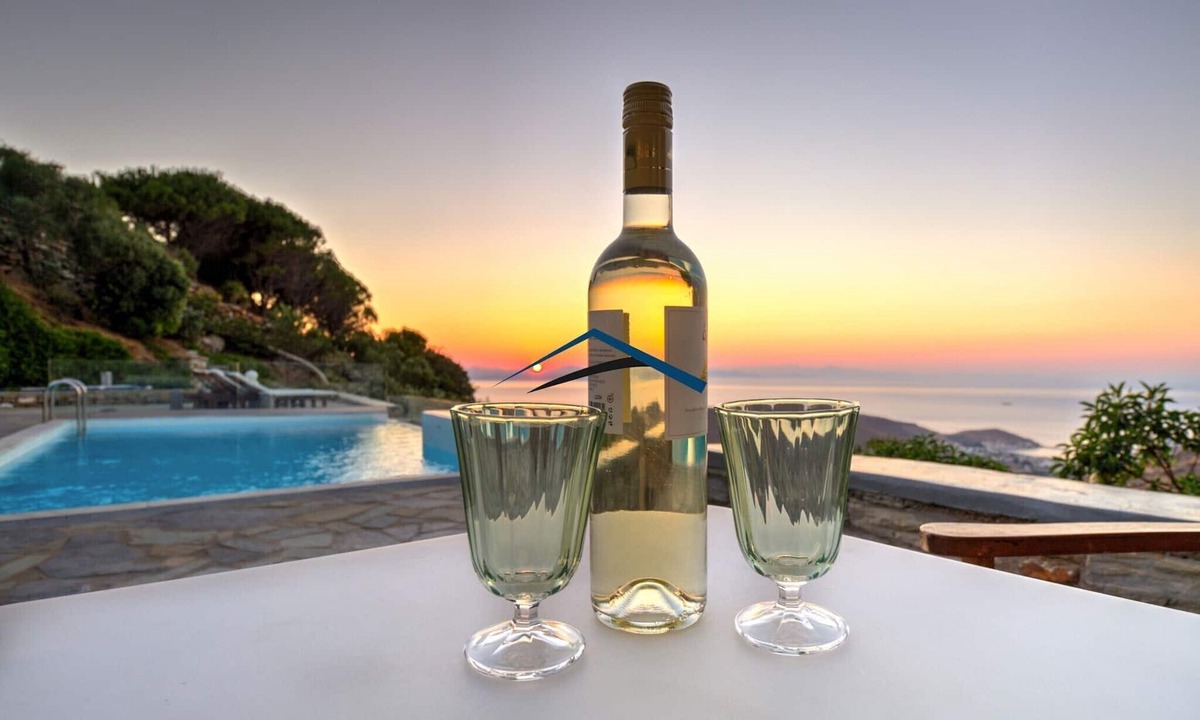 Kea Villa | Villa Ailea with an infinity swimming pool and a great sunset and sea view.