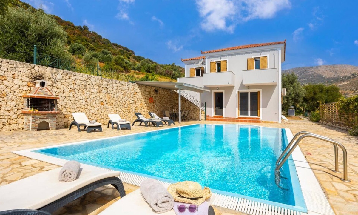 Kateleios Villa | Villa Alex - Three Bedroom Villa, Sleeps 7