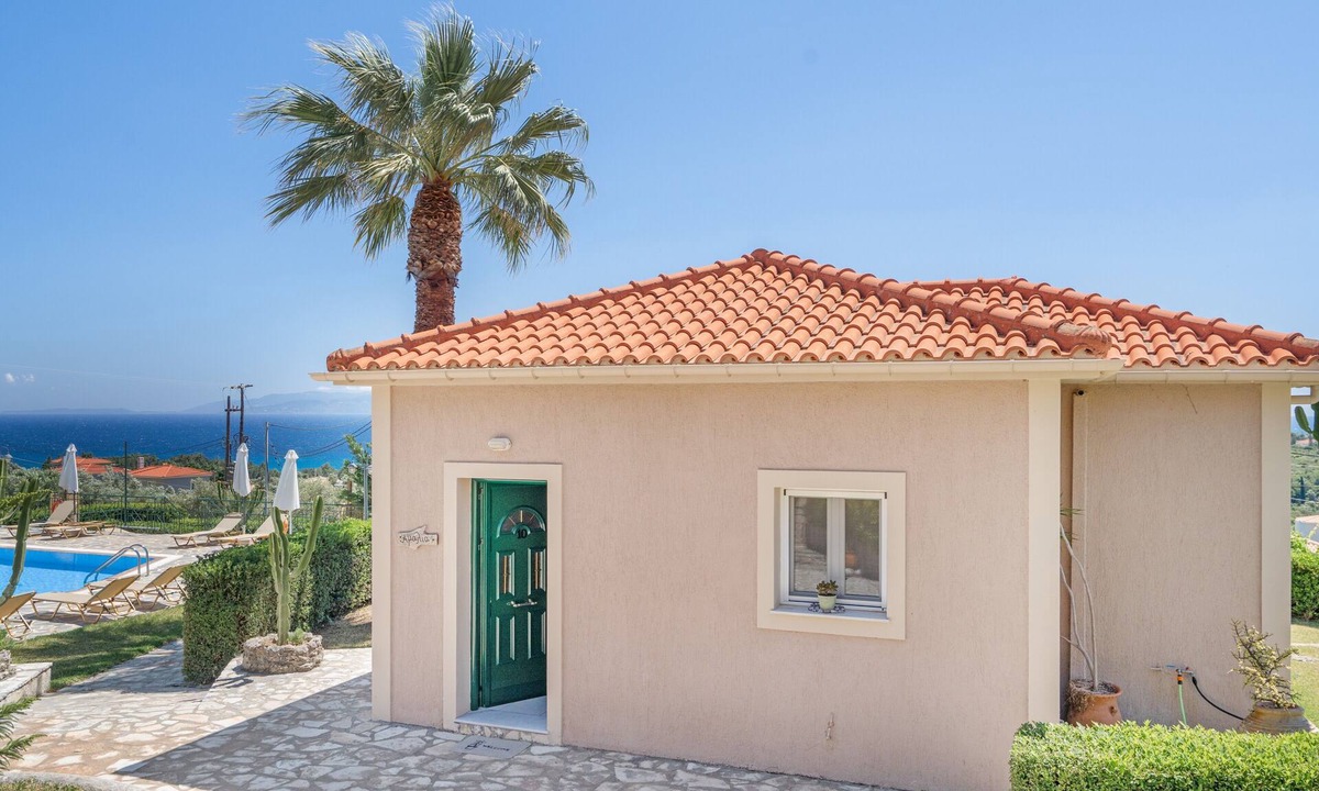 Leivathos House | Villa Amalia with Sea View