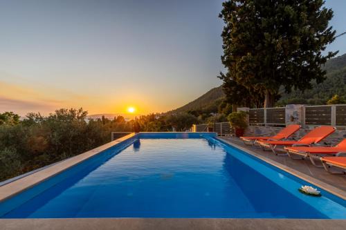 Neo Klima Villa | Villa Ameli - Sunset Views to Remember