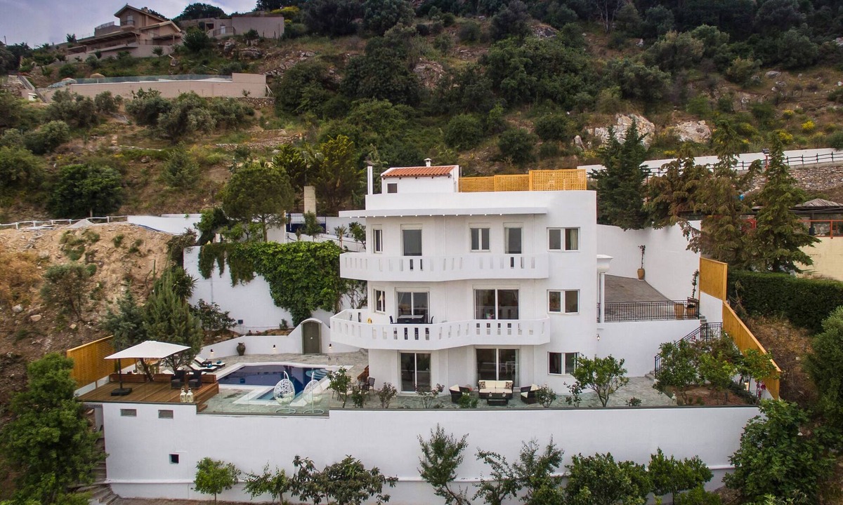 Marathos Villa | Villa Artemis by Fantasia Villas