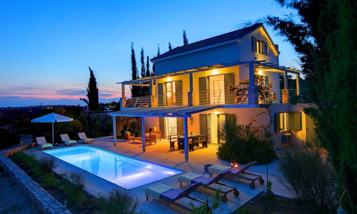 Karavados Villa | Villa 'Asterias Ideales Resort' with Sea View, Wi-Fi and Air Conditioning