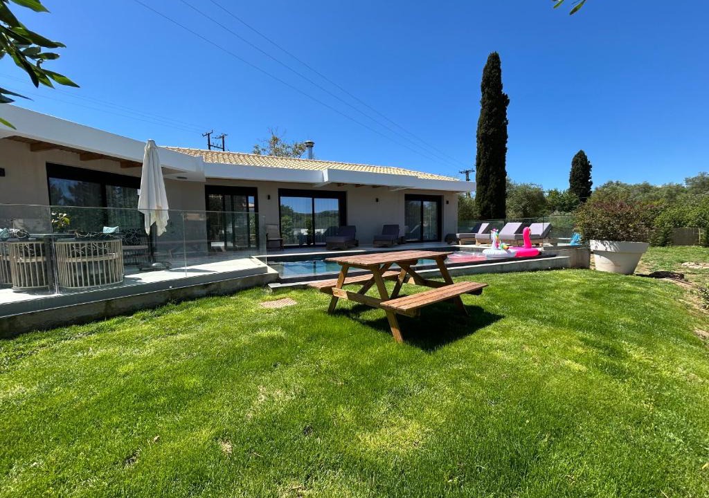 Corfu Town Villa | Villa Danai