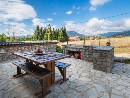 Arachova House | Villa Dianne Apt 1 Livadi Arachovas