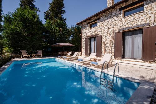 Marantochori Villa | Villa Fuoco, Lefkas G-Villas, a luxury villa with private pool, 10 mins drive from the beach