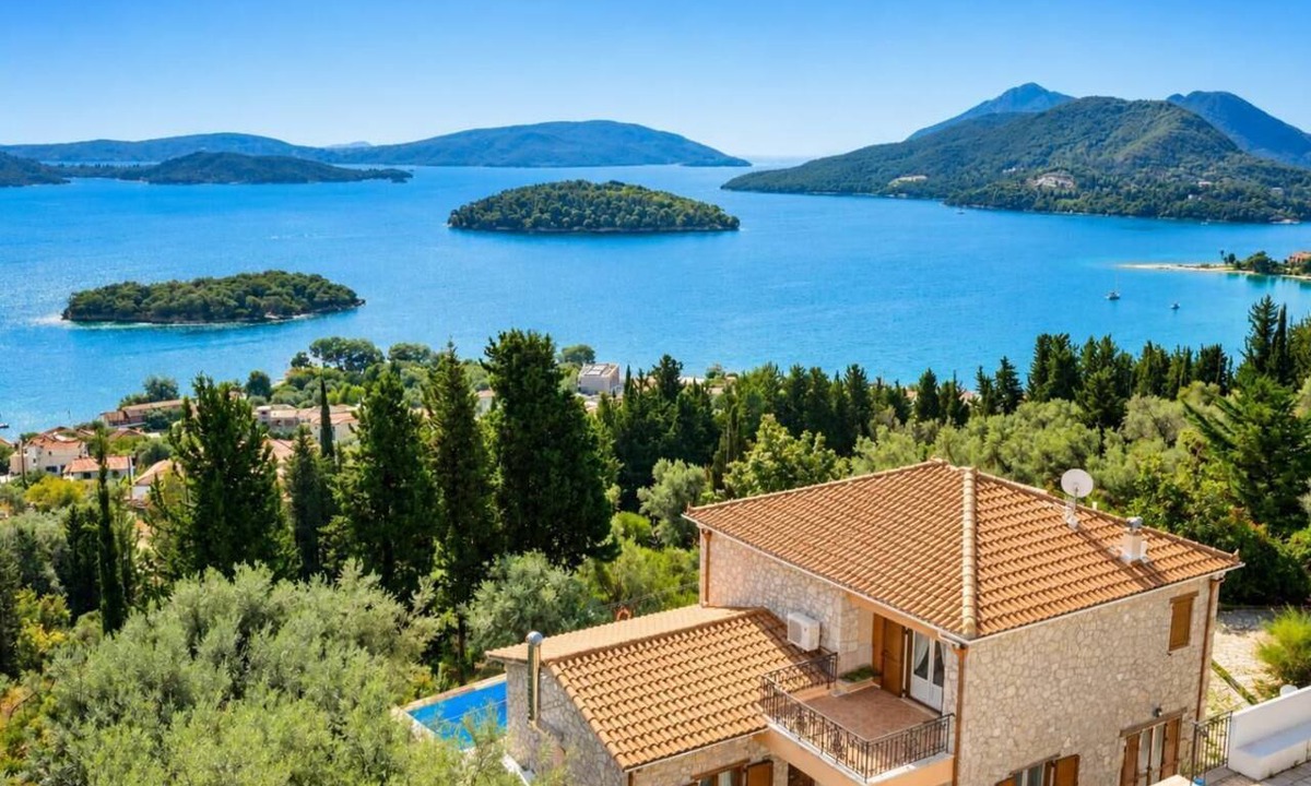 Perigiali Villa | Villa Galini Sunset - Three Bedroom Villa, Sleeps 6
