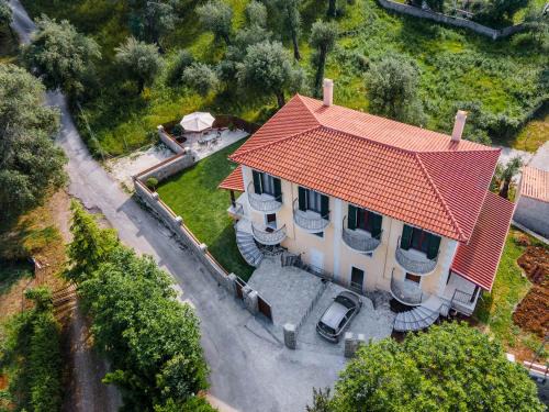 Kato Korakiana House | Villa Henkel