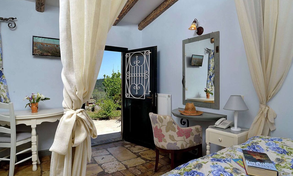 Lakones House | Villa in Paleokastrites with Swimming Pool near Beaches