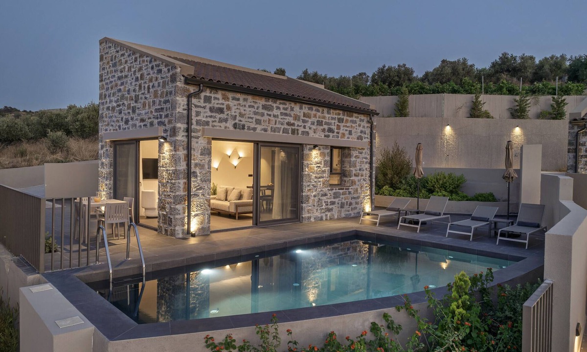 Agia Triada Villa | Villa Ioannis - With Private Heated Pool