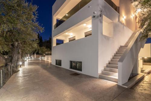 Argassi Apartment | Villa Jolla-Private Pool-Ideal for big groups By Villa Mana Gers