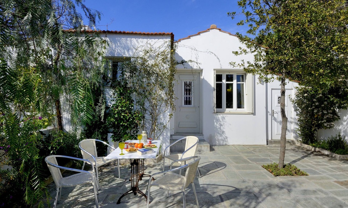Skopelos Town Villa | Villa Juno in Skopelos
