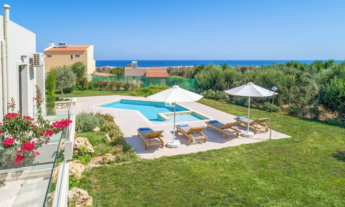 Adelianos Kampos Villa | Villa Kampos Dio - Two Bedroom Villa, Sleeps 4