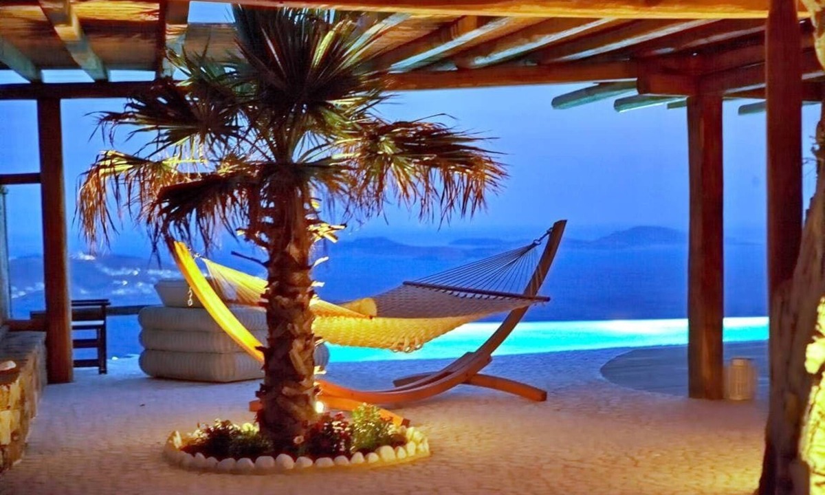 Agios Stefanos Villa | Villa Kastro: A Luxury Villa in Fanari, on the Island of Mykonos