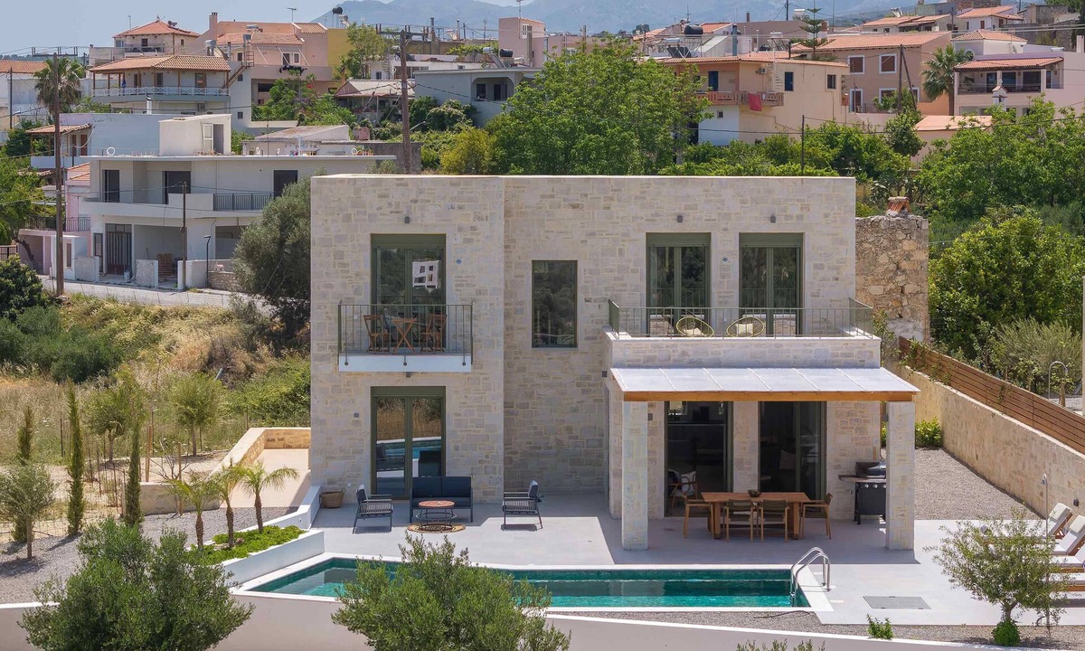 Kirianna Villa | Villa Kito, spacious, 4-bedrooms with private pool