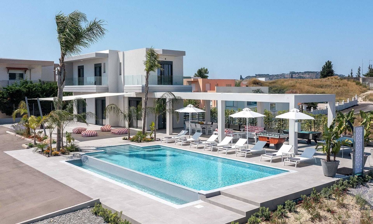 Pastida Villa | Villa Korali blends luxury and comfort seamlessly in every corner.