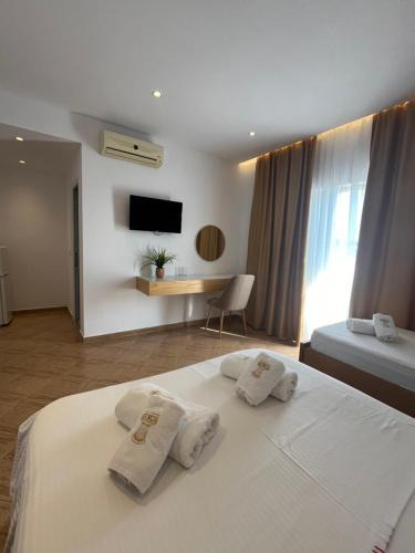 Ksamil Hotel | Villa-Leandro