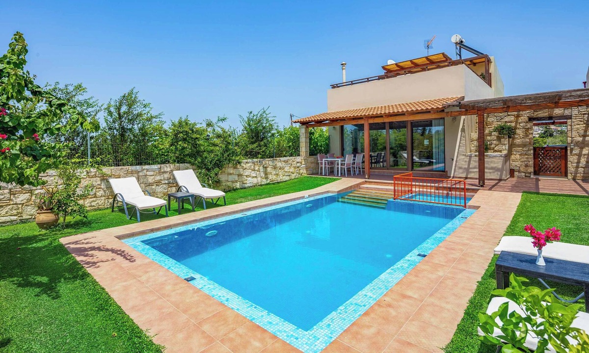 Platanias Town Villa | Villa Lemonia Platanias