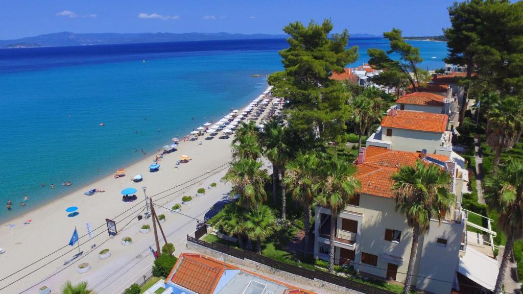 Pefkochori Villa | Villa Mare Blu - Beachfront, Panoramic View, Garden