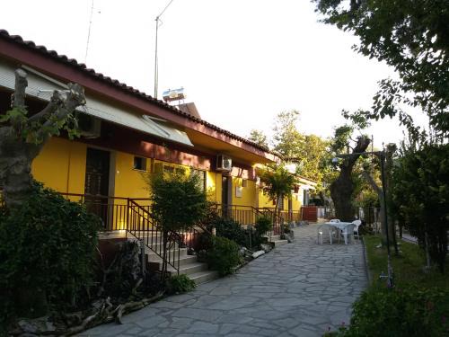 Polichrono Apartment | Villa Maria Apartments
