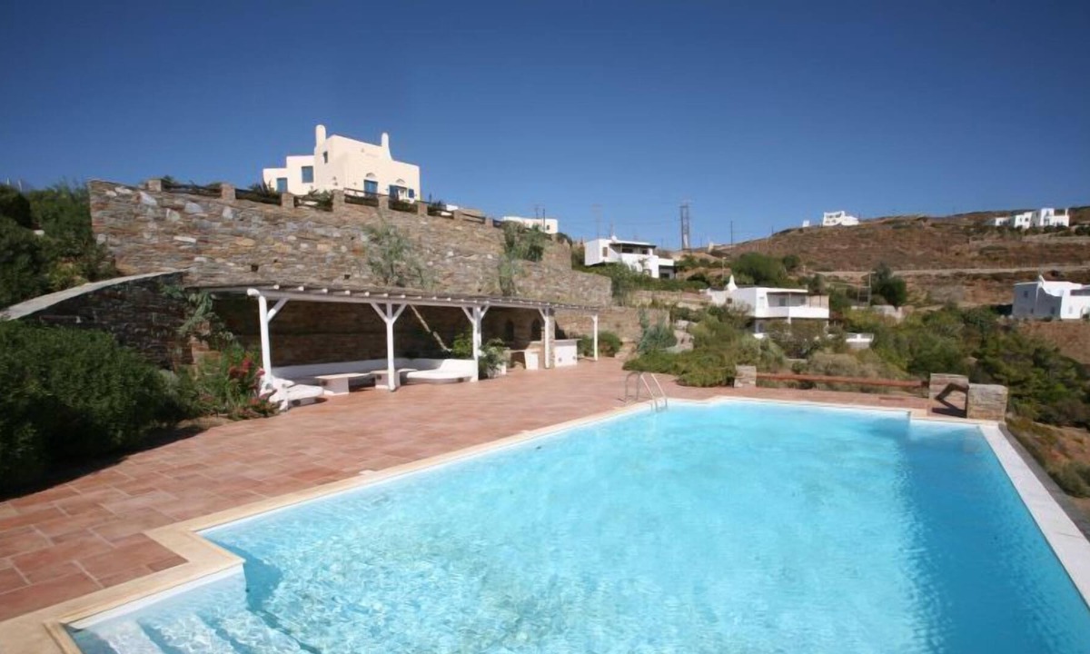 Ydrousa Villa | Villa Maria -Nefeli With Private Beach and Pool
