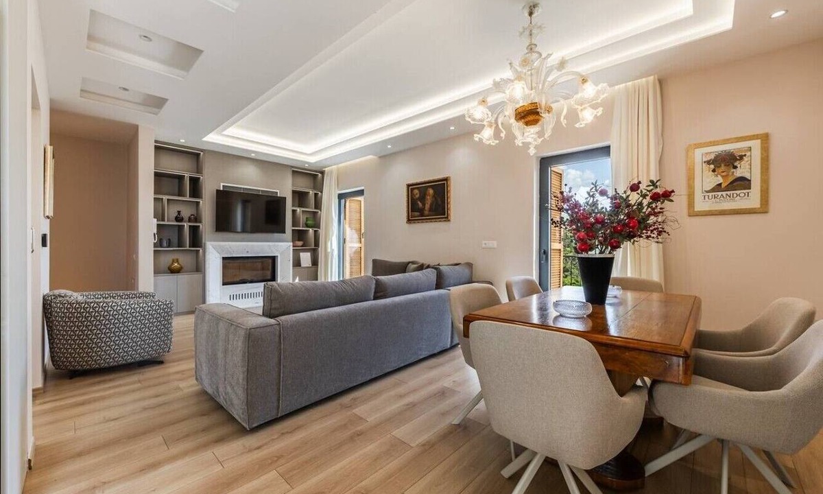 Korce Villa | Villa Morava No.74 | Belvedere Korça by PikHost